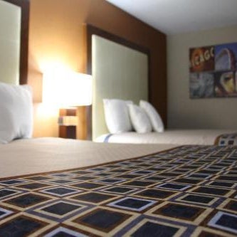 Westbridge Inn and Suites Thumbnail