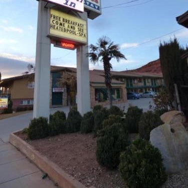 Coronada Inn & Suites Thumbnail