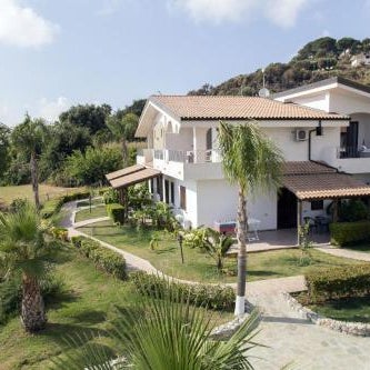 LUZIA AGRIRESORT - Piscina Panoramica e vista Mare a Capo Vaticano