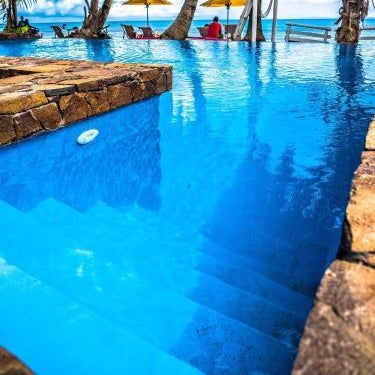 Hotel ECOLODGE LE RAVORAHA Thumbnail