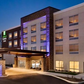 Holiday Inn Express & Suites Cincinnati NE - Red Bank Road By IHG Thumbnail