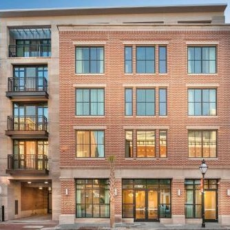 Hilton Vacation Club King 583 Charleston Thumbnail