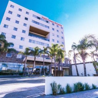 Crown Victoria Hotel Thumbnail