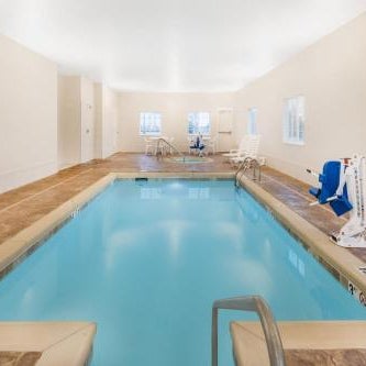 Microtel Inn & Suites by Wyndham Perry Thumbnail