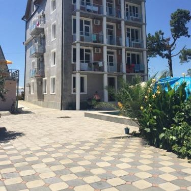 Hotel George Thumbnail