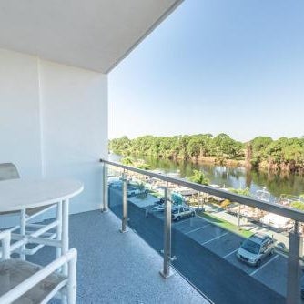 Cape Crossing Resort & Marina Thumbnail