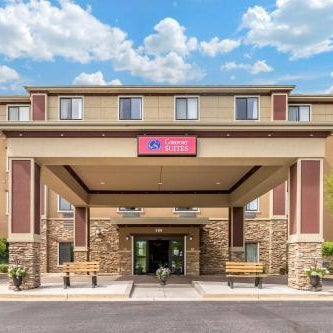 Comfort Suites Grand Rapids North Thumbnail