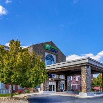 Holiday Inn Express Hotel & Suites Salisbury - Delmar By IHG Thumbnail
