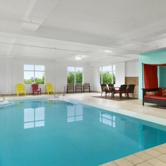 Days Inn & Conference Centre by Wyndham Oromocto Thumbnail