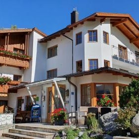 ARNIKA Garni