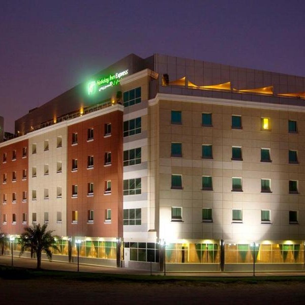 Holiday Inn Express Dubai Internet City By IHG
