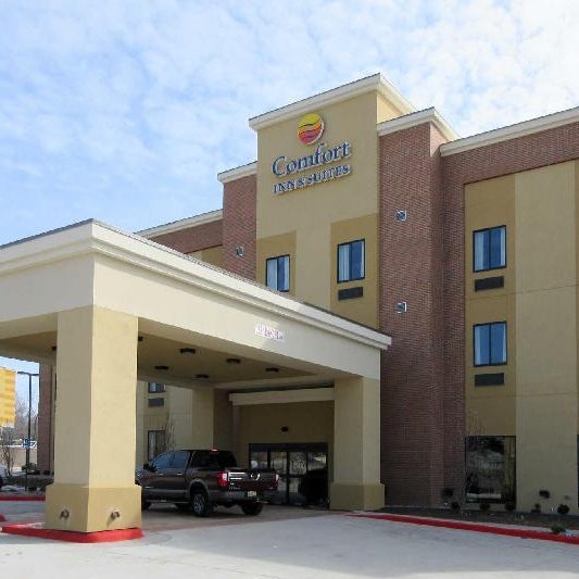Comfort Inn & Suites Shawnee - Kansas City Thumbnail
