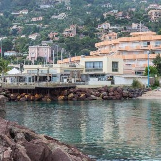 Riviera Beach Hotel