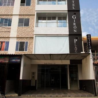 Hotel Girón Plaza Thumbnail