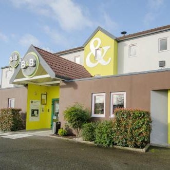 B&B HOTEL CHARTRES Le Coudray