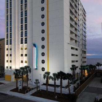 Seaside Resort by Capital Vacations Thumbnail