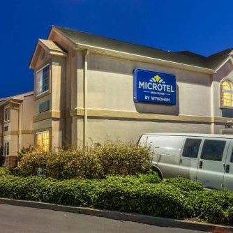 Microtel Inn & Suites By Wyndham Auburn Thumbnail