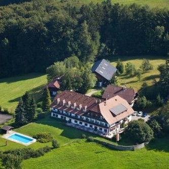 Hotel Schöne Aussicht Thumbnail