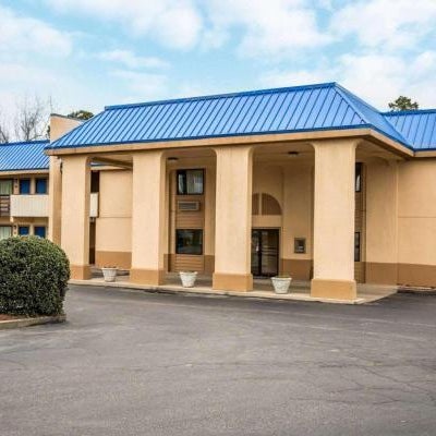 Rodeway Inn & Suites Plymouth Hwy 64 Thumbnail
