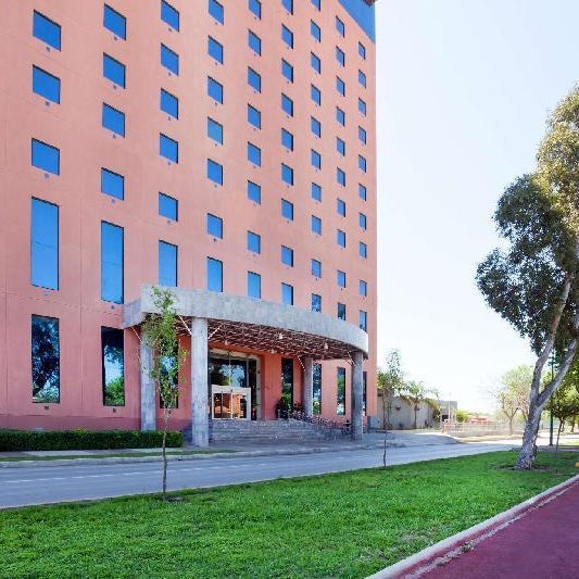 Best Western Plus Nuevo Laredo Inn & Suites Thumbnail