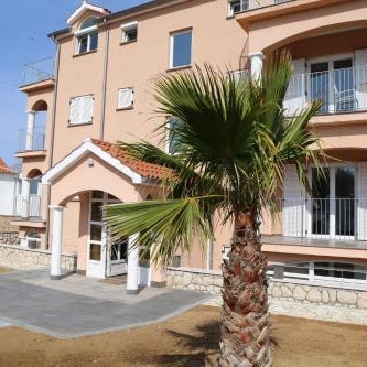 mk apartments nin
