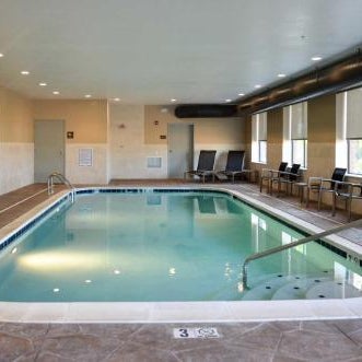 Comfort Suites Florence - Cincinnati South Thumbnail
