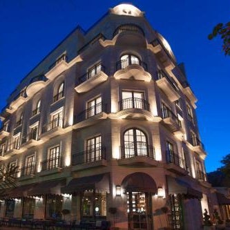 Hotel Majestic Thumbnail