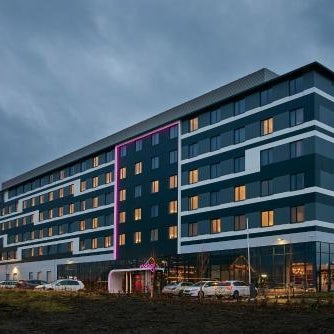 Moxy Aberdeen Airport