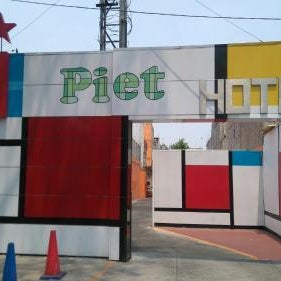 Hotel H - Piet Adults Only Thumbnail