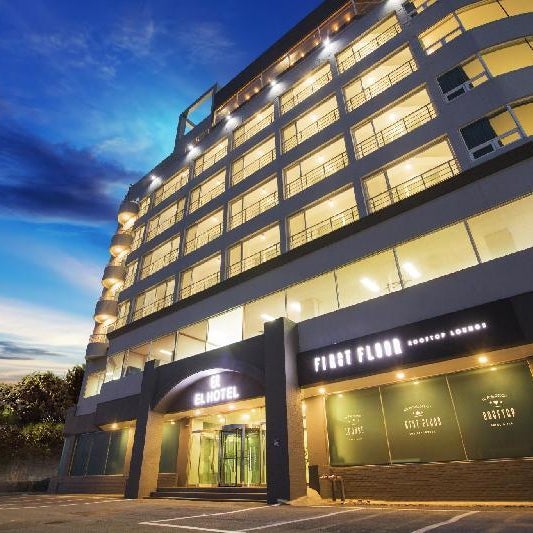 EL Hotel