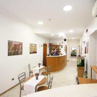 Hotel Zara Napoli Thumbnail