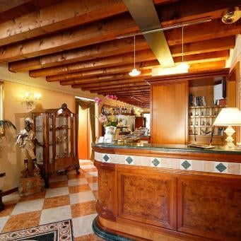 Hotel Antico Moro Thumbnail