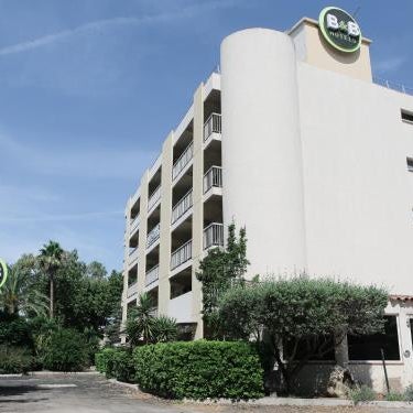 B&B HOTEL Hyères