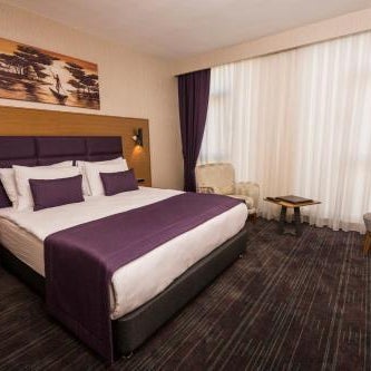 NEW GARDEN HOTEL