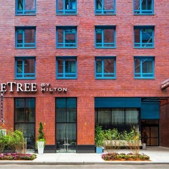 Doubletree By Hilton New York Times Square West Thumbnail