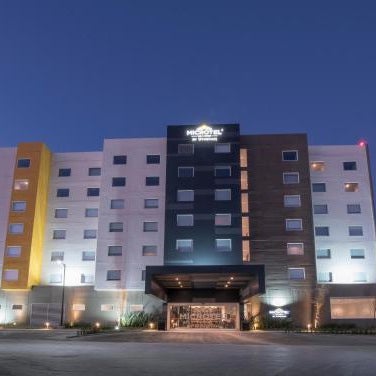 Microtel Inn & Suites by Wyndham Irapuato Thumbnail
