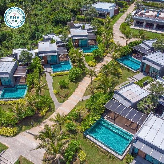 SEAnery Beach Resort