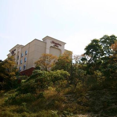 Hampton Inn By Hilton Pittsburgh Area-Beaver Valley-Ctr Township Thumbnail