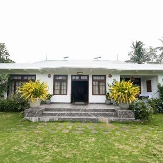 Man Mountain Villa Thumbnail