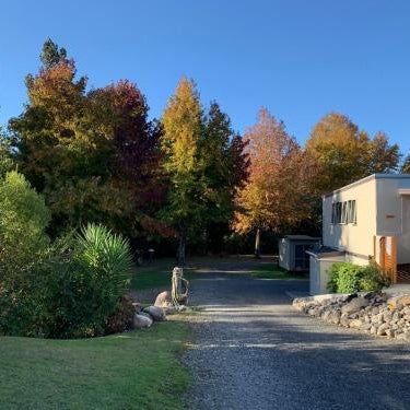 Sapphire Springs Holiday Park and Thermal Pools