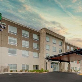 Holiday Inn Express & Suites - King George - Dahlgren By IHG Thumbnail