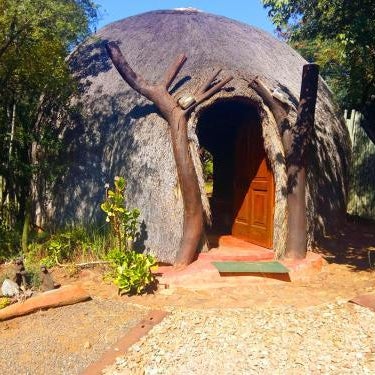 Warthogs Bush Lodge