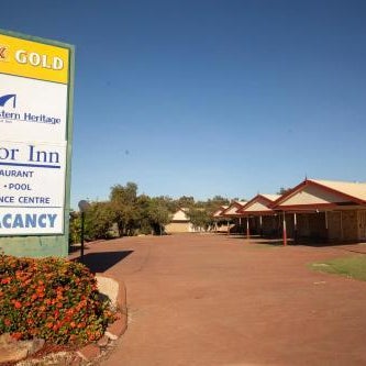 Western Heritage Motor Inn