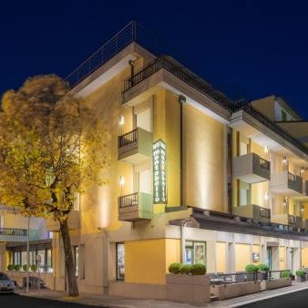 Hotel Montebello
