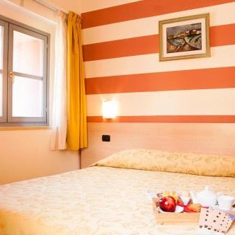 Lizard Hotel Thumbnail