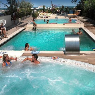 Hotel Fedora Riccione - FRONTE MARE