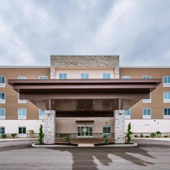 Holiday Inn Express and Suites- South Bend Casino By IHG Thumbnail