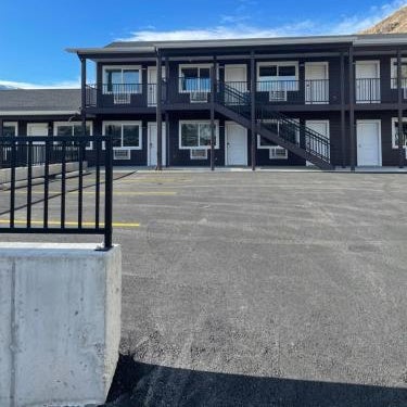 Roosevelt Hotel - Yellowstone Thumbnail