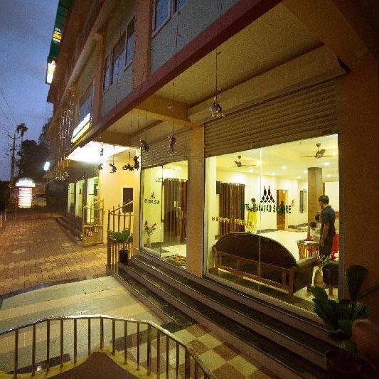 WAYANAD SQUARE HOTEL