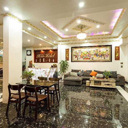 RIO HOTEL